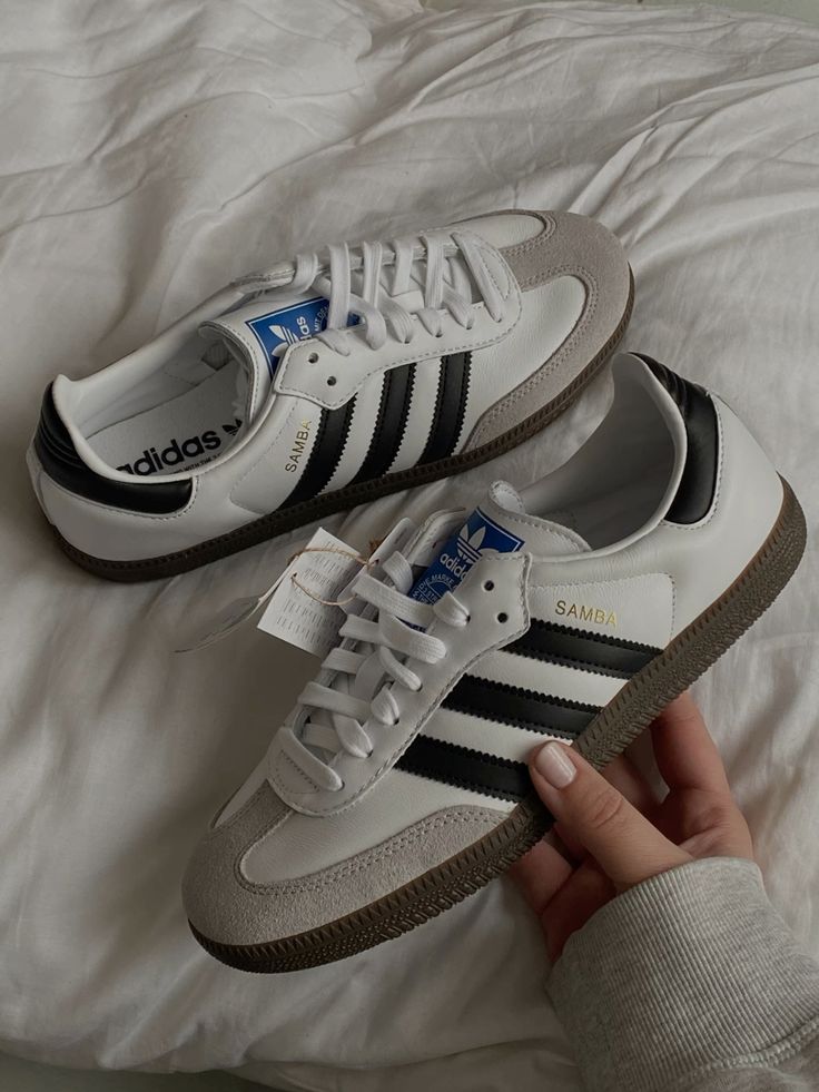 FIRST COPY Adidas samba white - Image 3