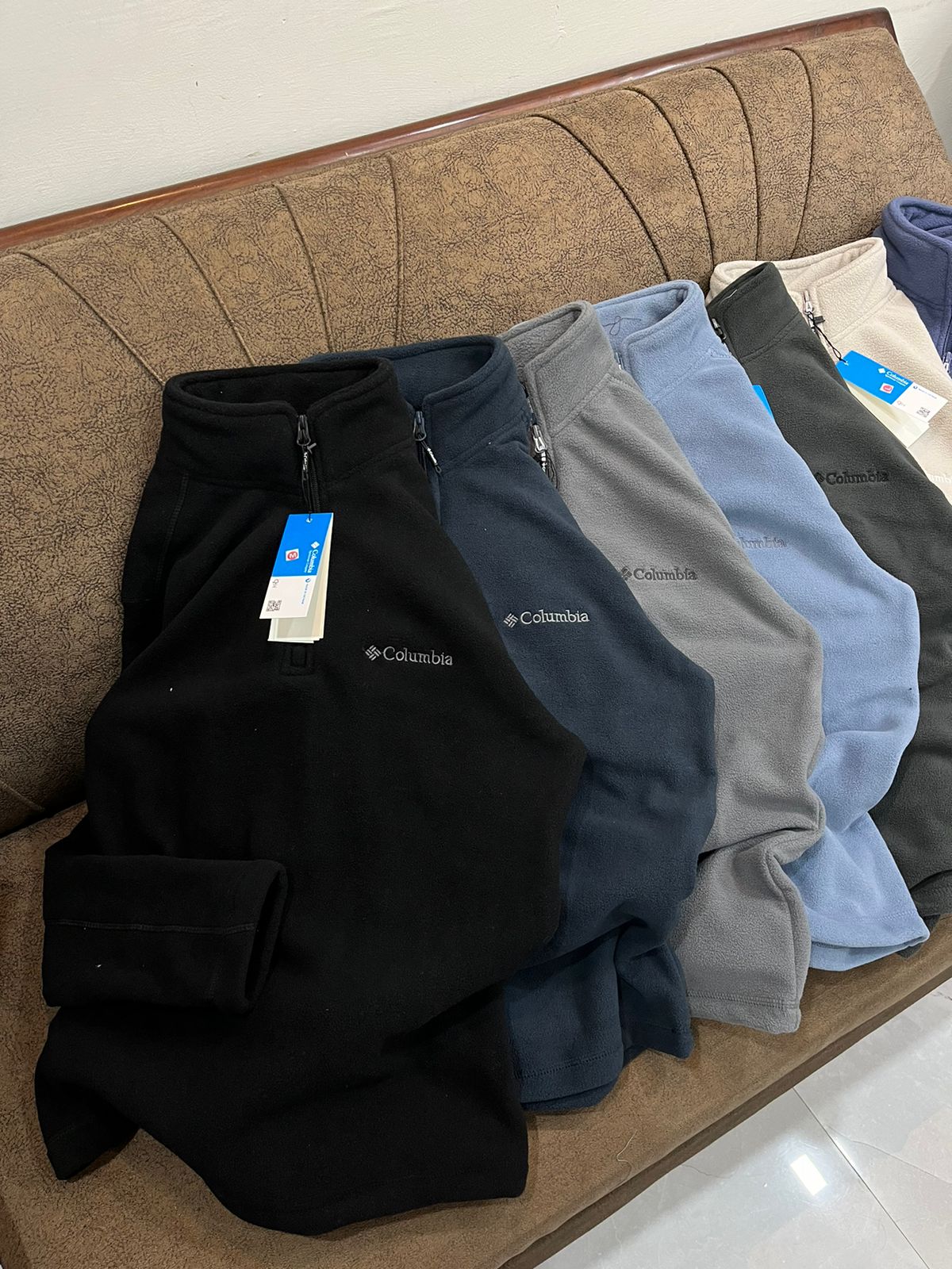 FIRST COPY Columbia Half zipper - Image 6