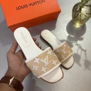 FIRST COPY Louis Vuitton Flat