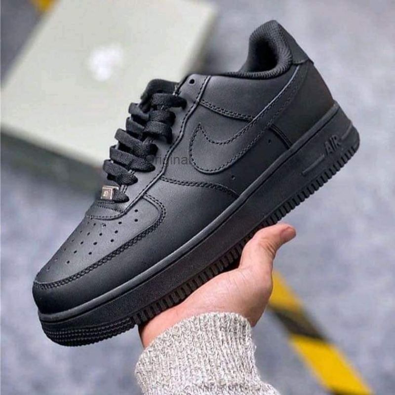 FIRST COPY NIKE AIRFORCE ONE BLACK UNISEX SHOES - Image 4
