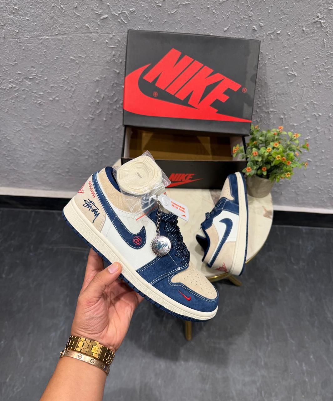 First Copy Air Jordans Retro 1 Low x Stussy Sneakers - Image 6