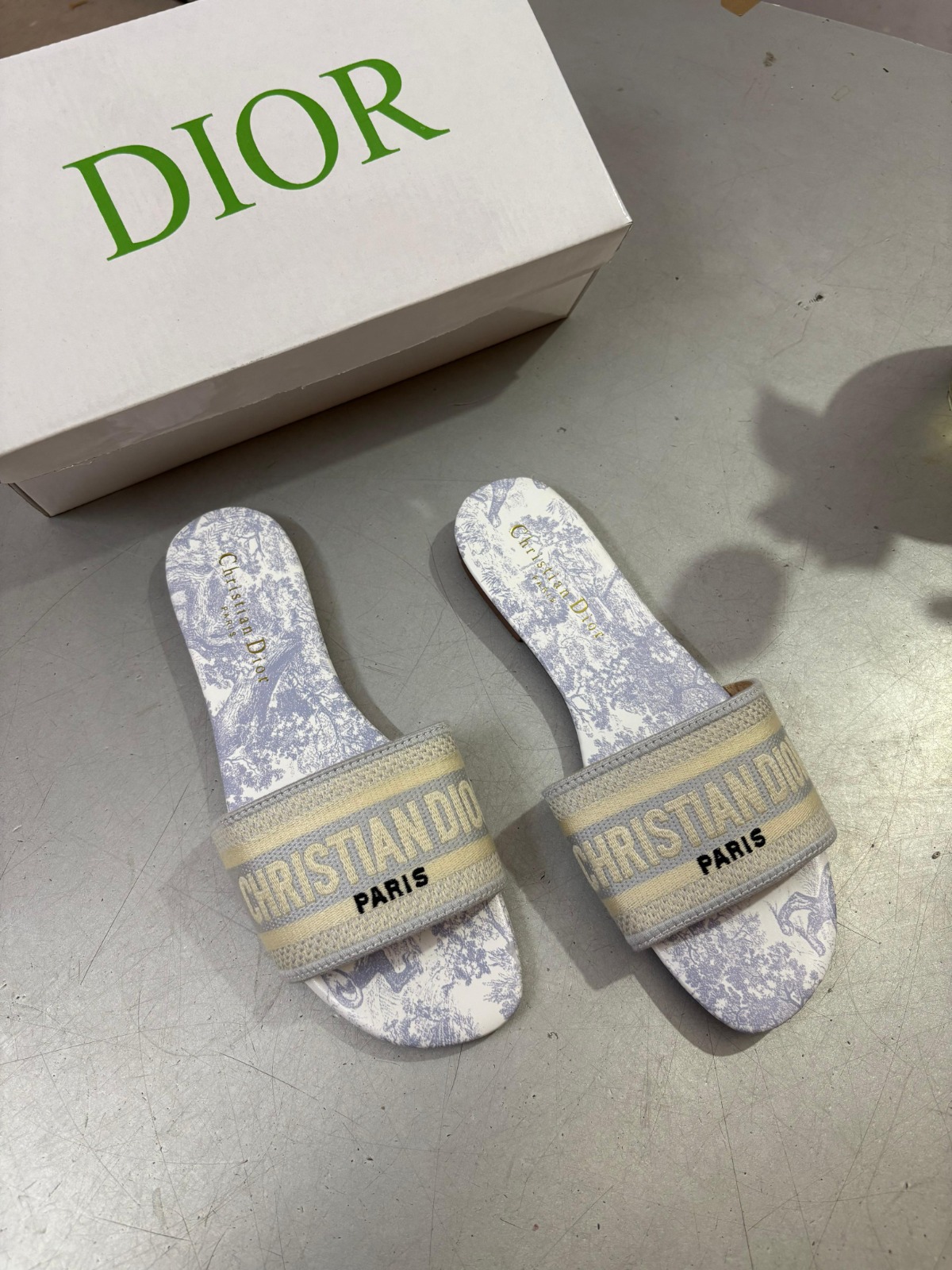 First Copy Christian Dior Dway Flats - Image 6