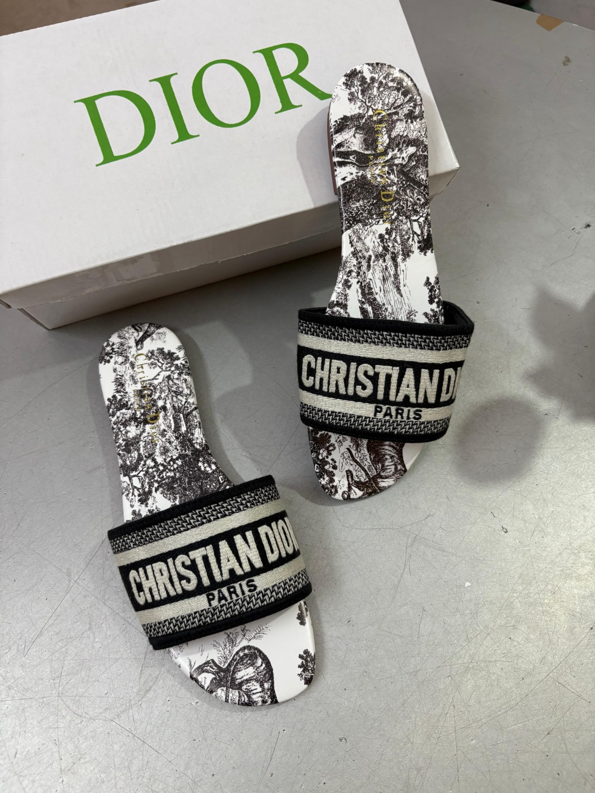 First Copy Christian Dior Dway Flats - Image 3