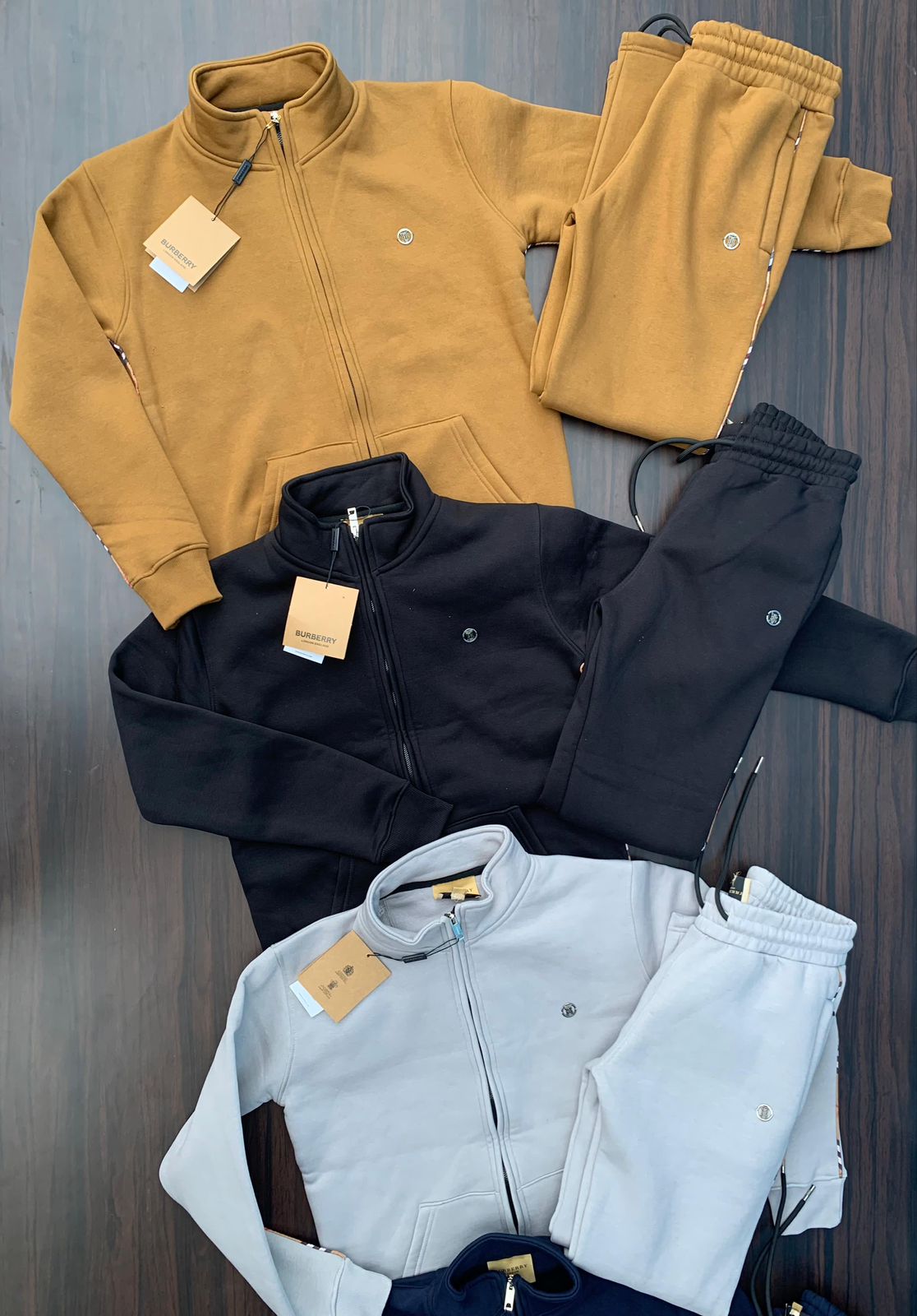 First Copy Burberry Zipper Tracksuit - Image 3