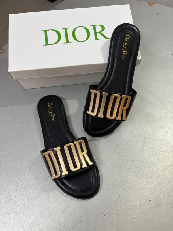 First Copy Christian Dior Flats - Image 7