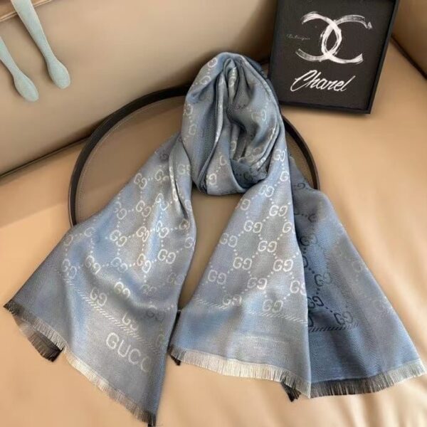 First Copy Gucci Semi-Woollen Stole - Image 8
