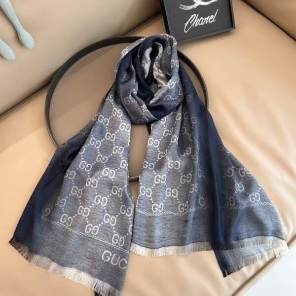 First Copy Gucci Semi-Woollen Stole - Image 6