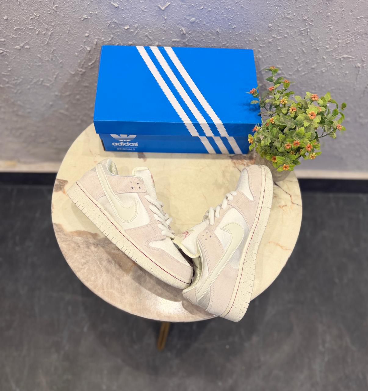 First Copy Nike SB Dunk Sneakers - Image 9