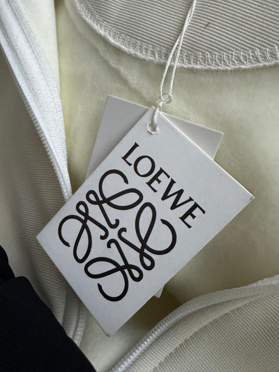 First Copy Loewe Zipper Tracksuit - Image 3