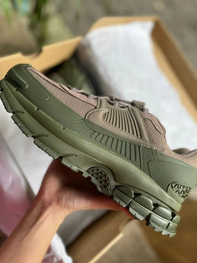 First Copy Nike Zoom Vomero 5 - Image 8