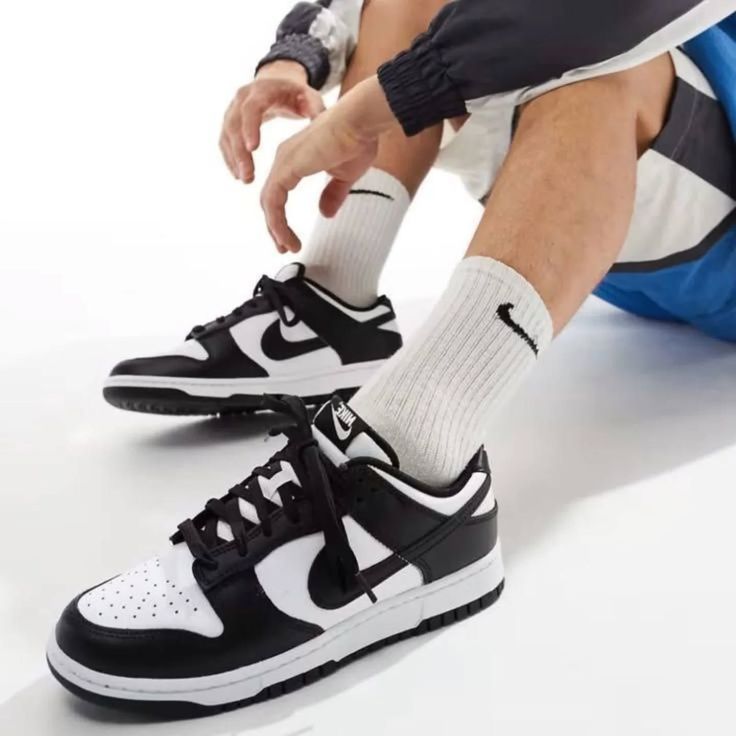 FIRST COPY NIKE SB DUNK LOW PANDA - Image 2