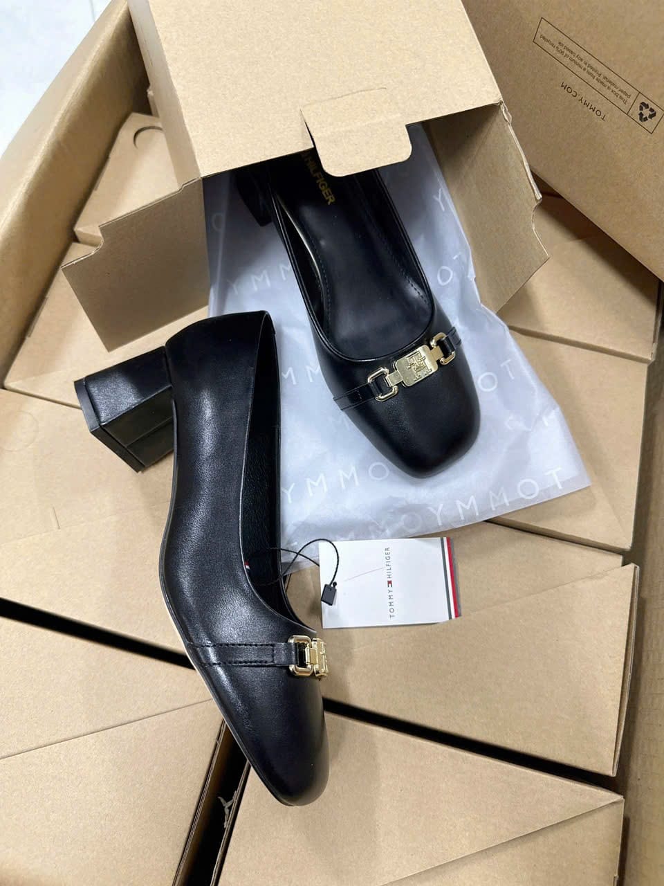 First Copy Tommy Hilfiger Pumps