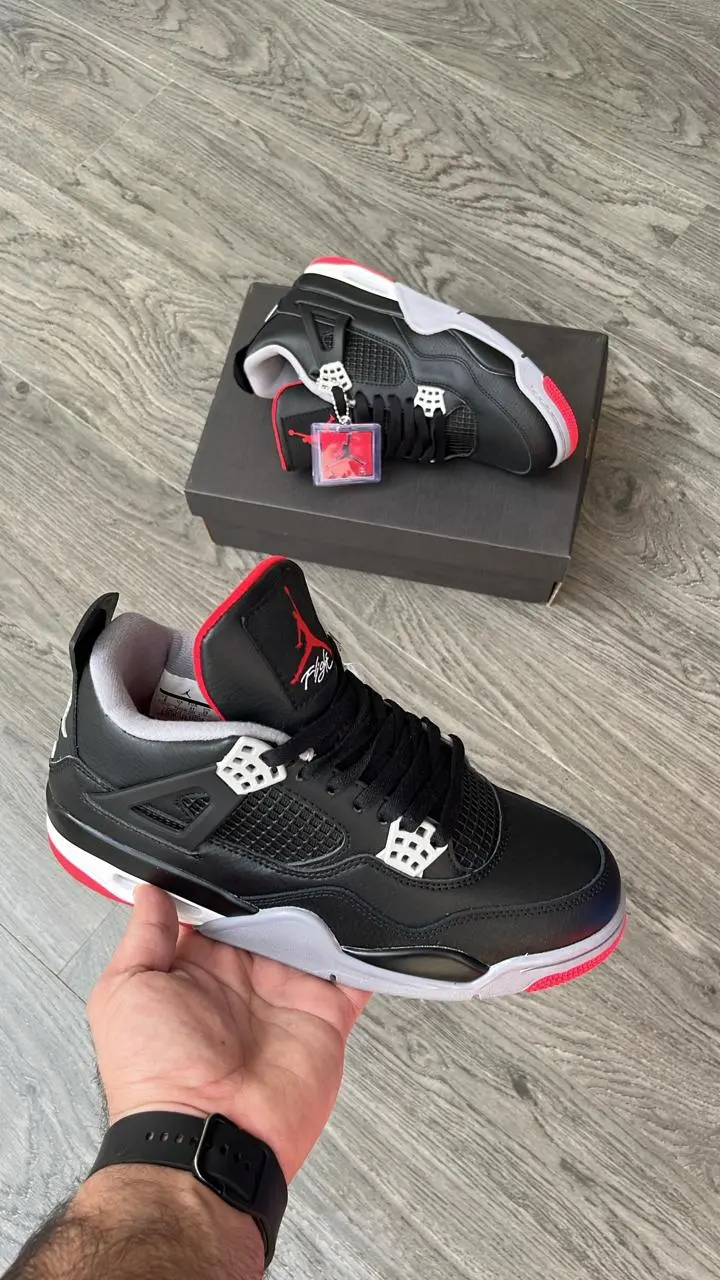 First Copy Jordan Retro 4 Sneakers - Image 5
