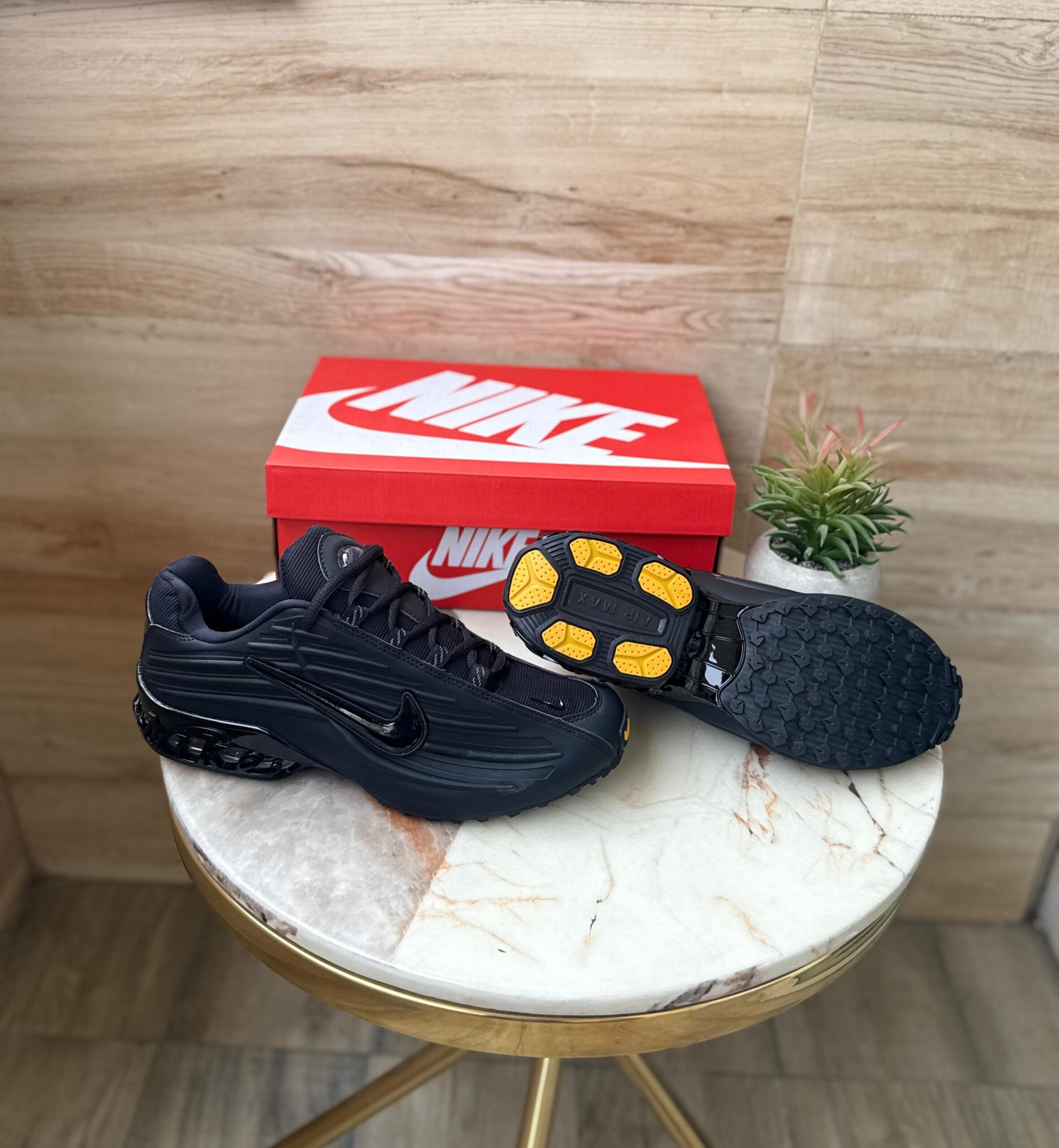 First Copy Nike Shox Black 2026 - Image 4