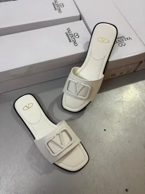 First Copy Valentino Flats for Women - Image 10